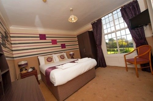 Gomersal Lodge Hotel Cleckheaton Bagian luar foto
