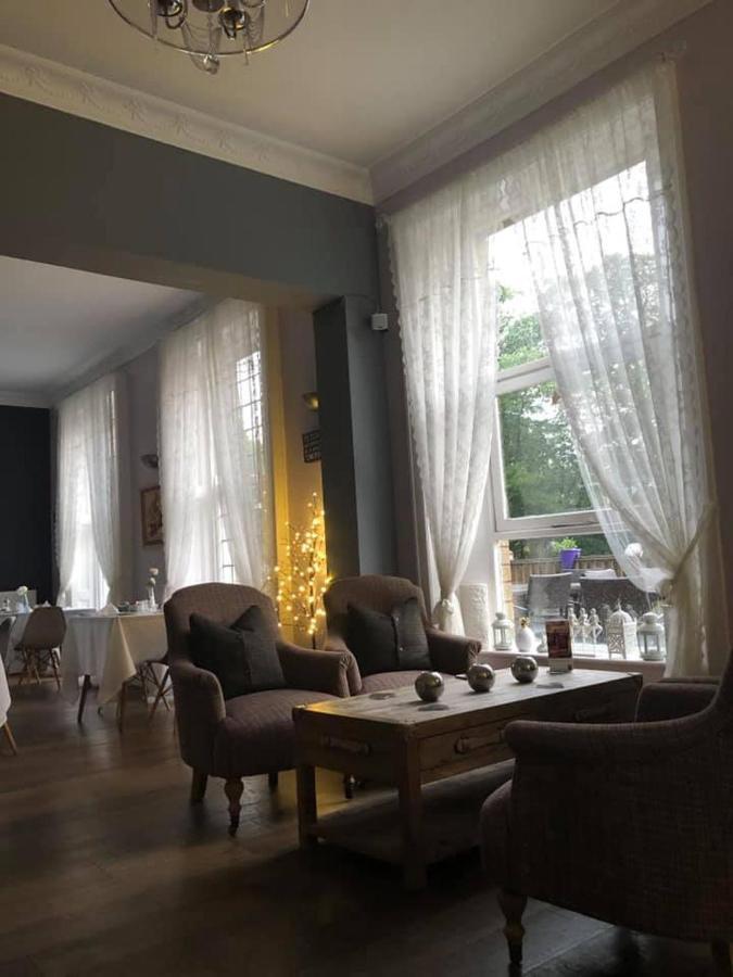 Gomersal Lodge Hotel Cleckheaton Bagian luar foto